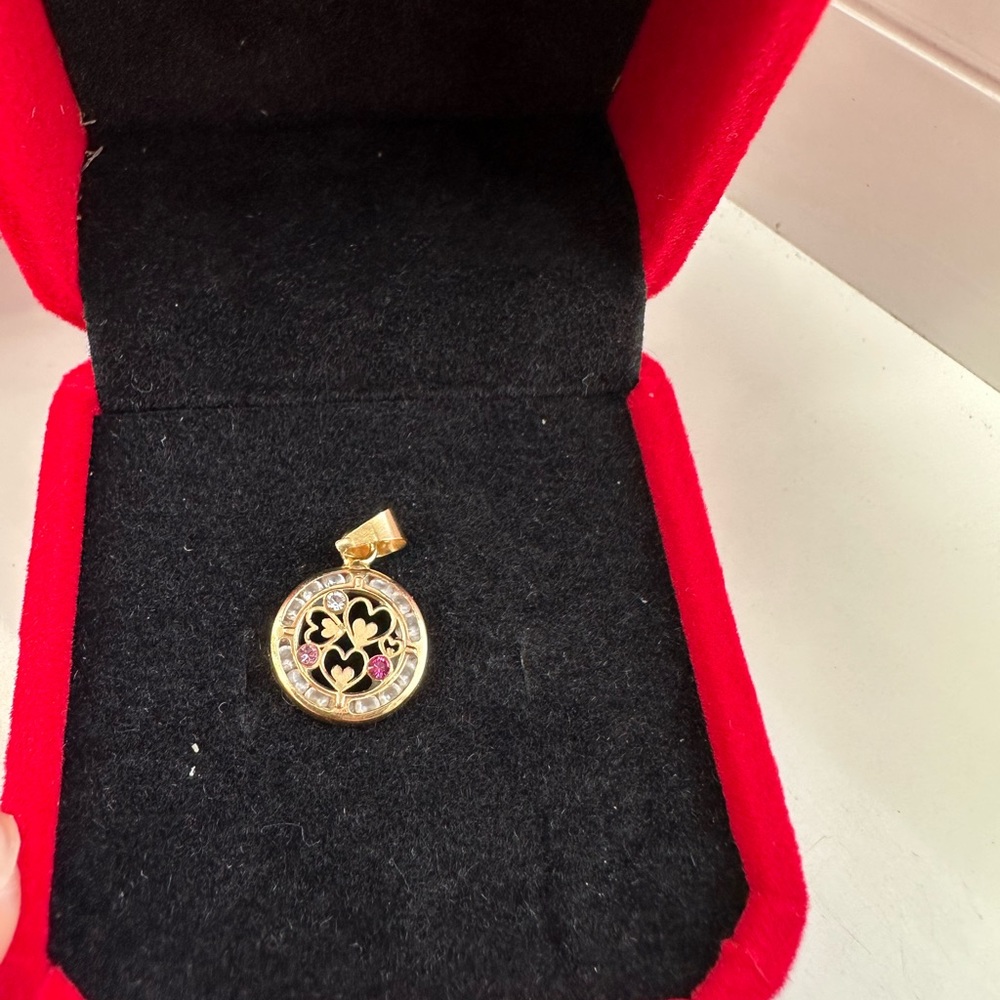 K18 Gold REAL Three- Heart Pendant in Yellow Gold- PENDANT ONLY